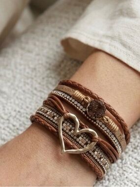 Brown tone Layered magnetic heart Bracelet